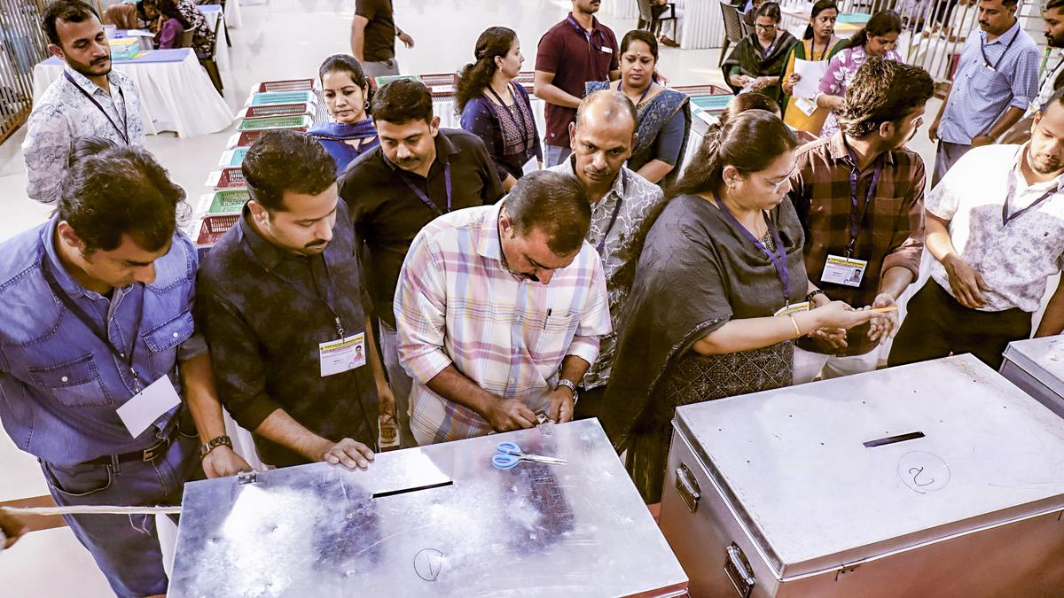 Kerala local body polls: UDF surges ahead in Kozhikode district; NDA makes gains; LDF hegemony weakens