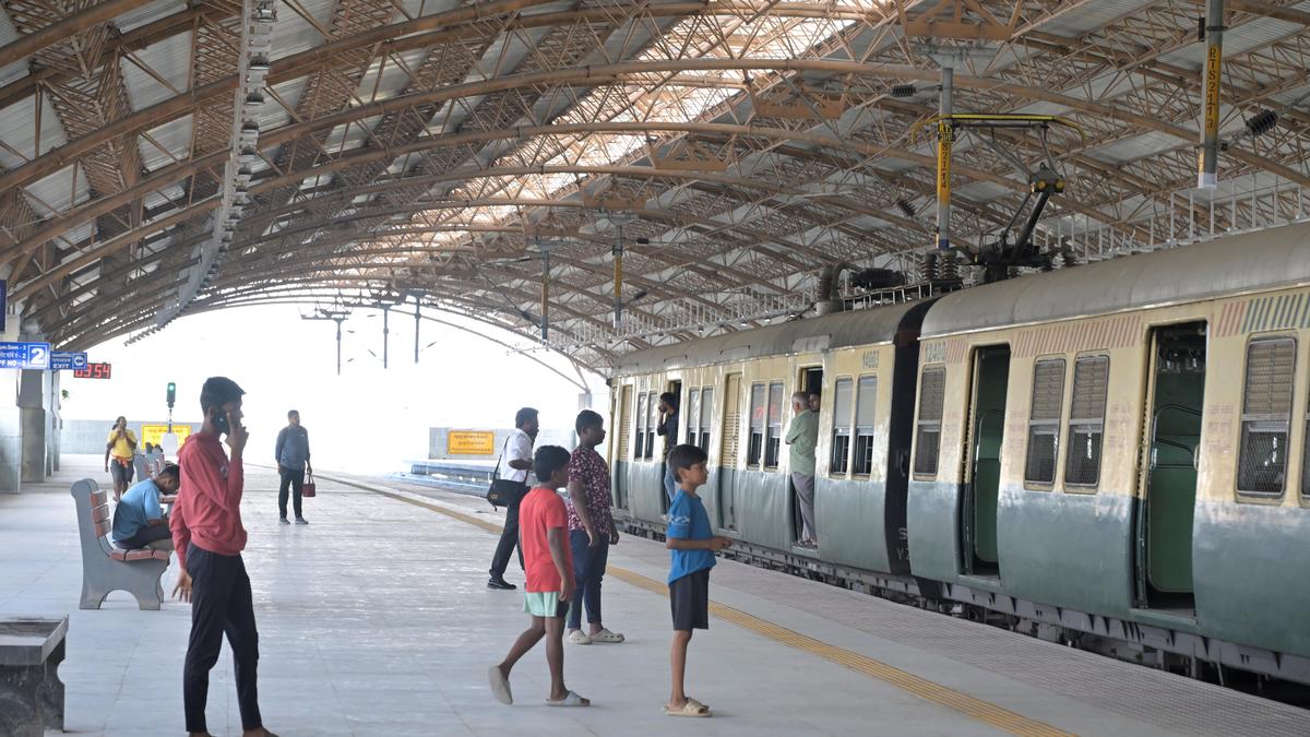 Patronage rises on MRTS after service extension to St. Thomas Mount