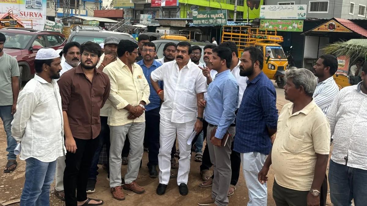 Anantapur MP seeks urgent measures to improve road safety in district