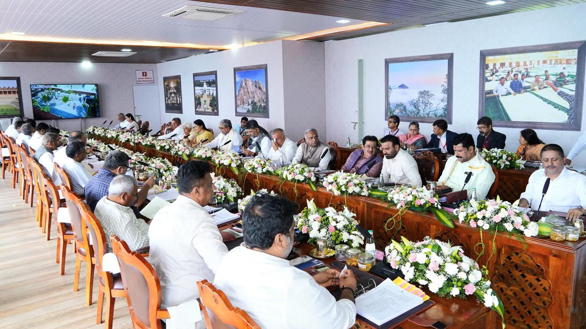 Karnataka Chief Minister’s visit to Delhi on October 17 kindles hope among Cabinet aspirants