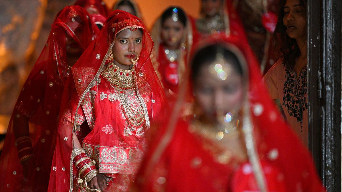 Amaranth, brick, coral, and 48 other shades of red