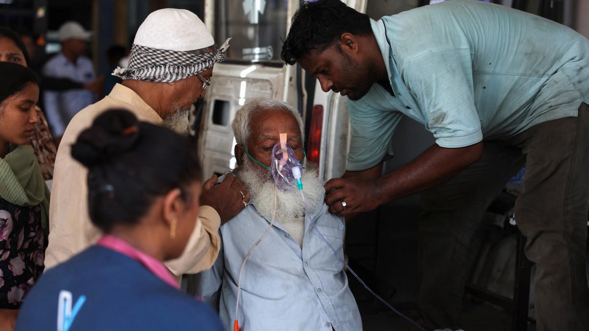 Two die of heatstroke in Ahmedabad, over a dozen across Gujarat