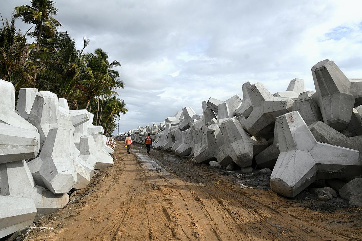 Tetrapods being built for deployment off the coast of Chellanamo
