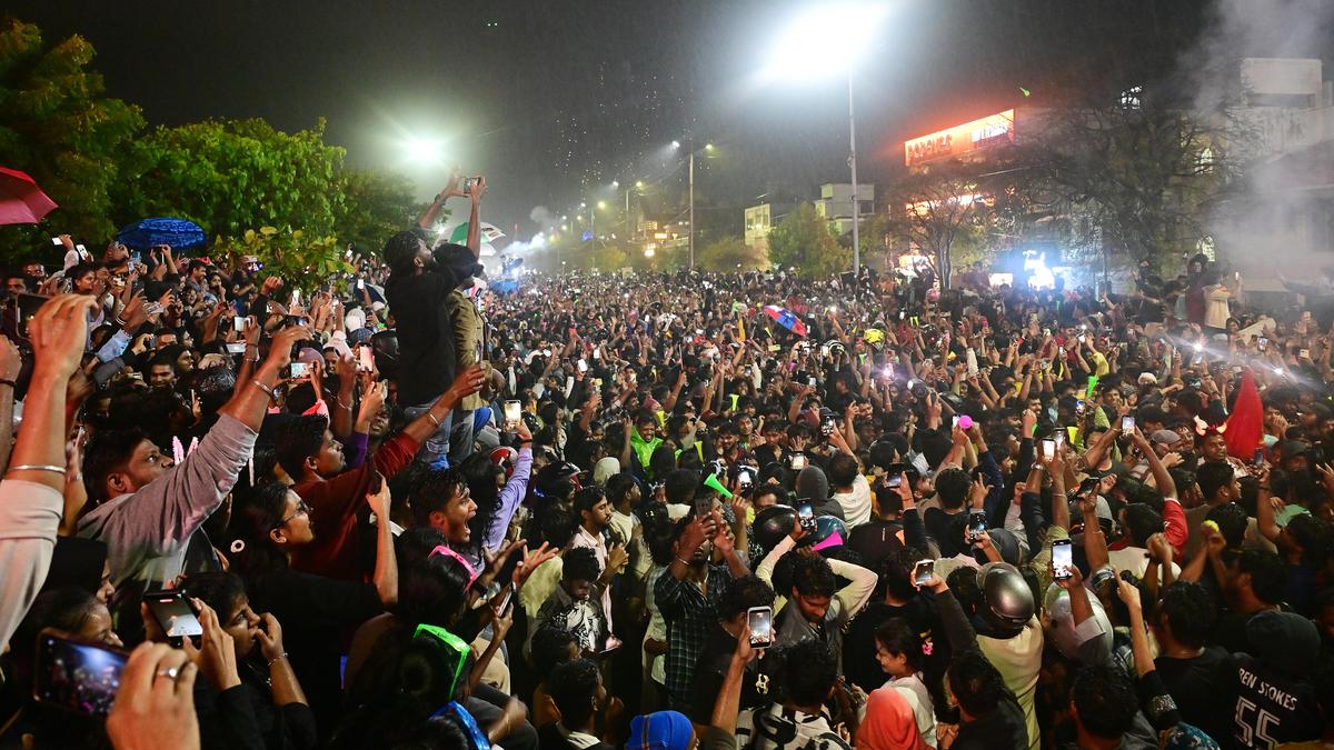 New Year celebrations pass off peacefully in city with tight security