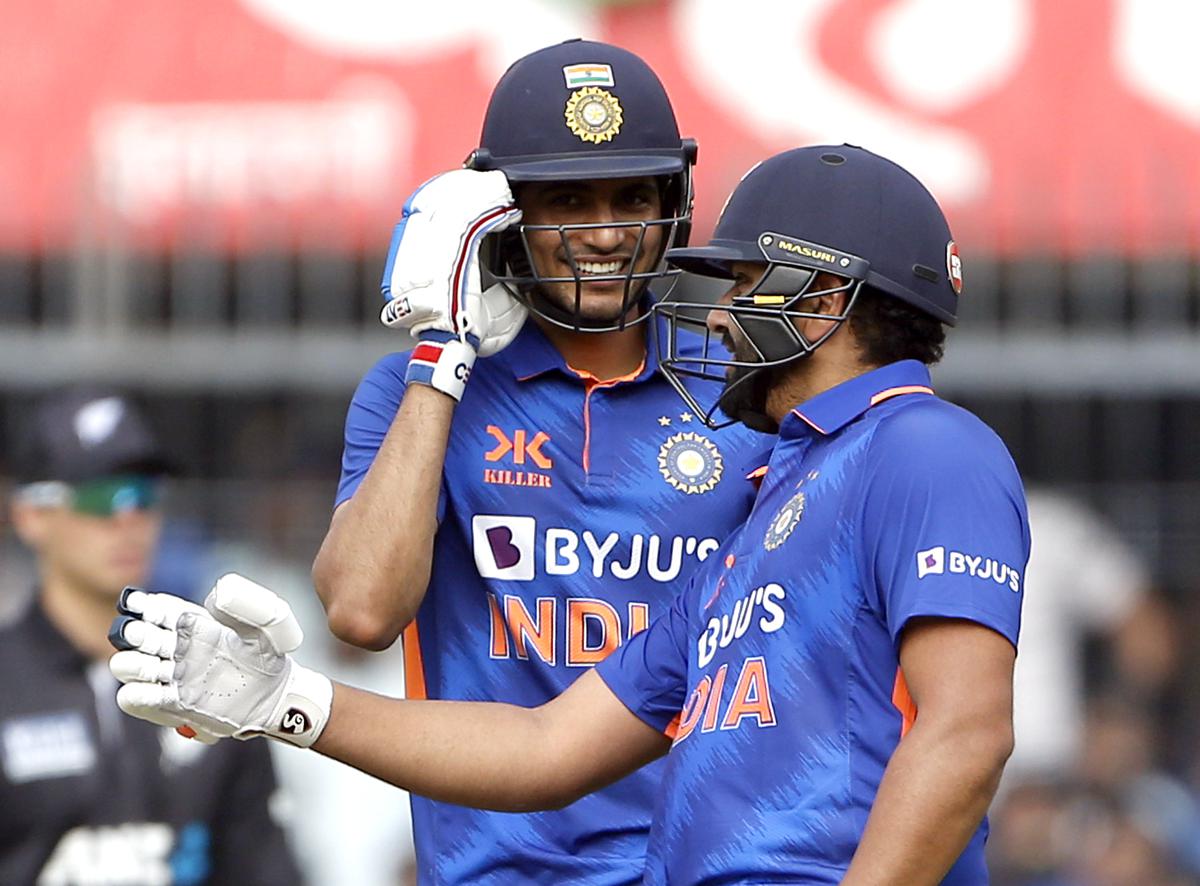 Shubhman Gill and Rohit Sharma are seen during the third and final ODI against New Zealand in Indore on January 24, 2023. 