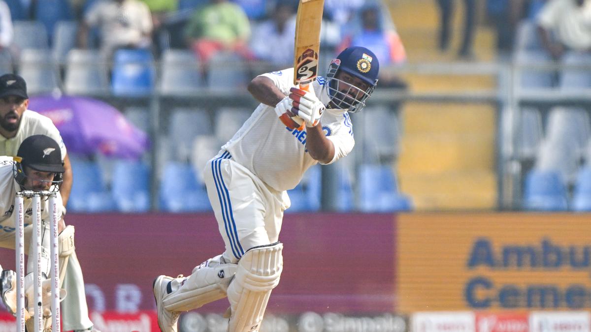 CRICKET | India takes a narrow lead, with the Test poised on a knife’s edge