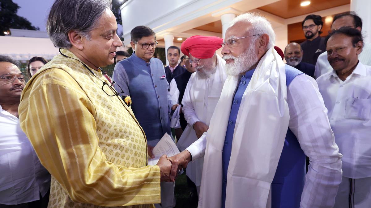 Tharoor’s praise of PM Modi exposes Rahul: BJP
