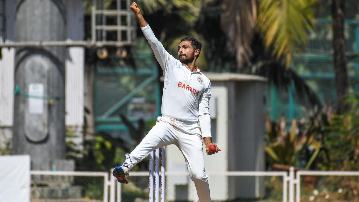 Baroda Dominates Mumbai in Ranji Trophy Opener, Secures 76-Run Lead