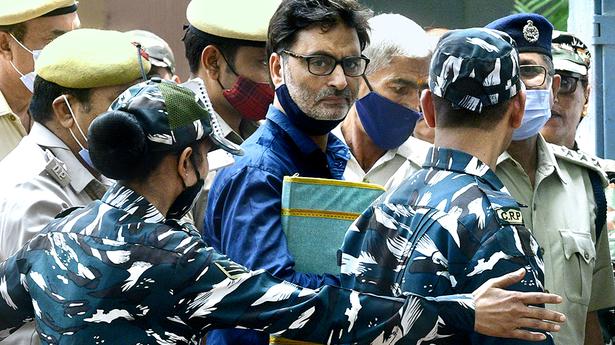 Yasin Malik seeks physical appearance in court, examining witnesses himself in Rubaiya Sayeed kidnapping case