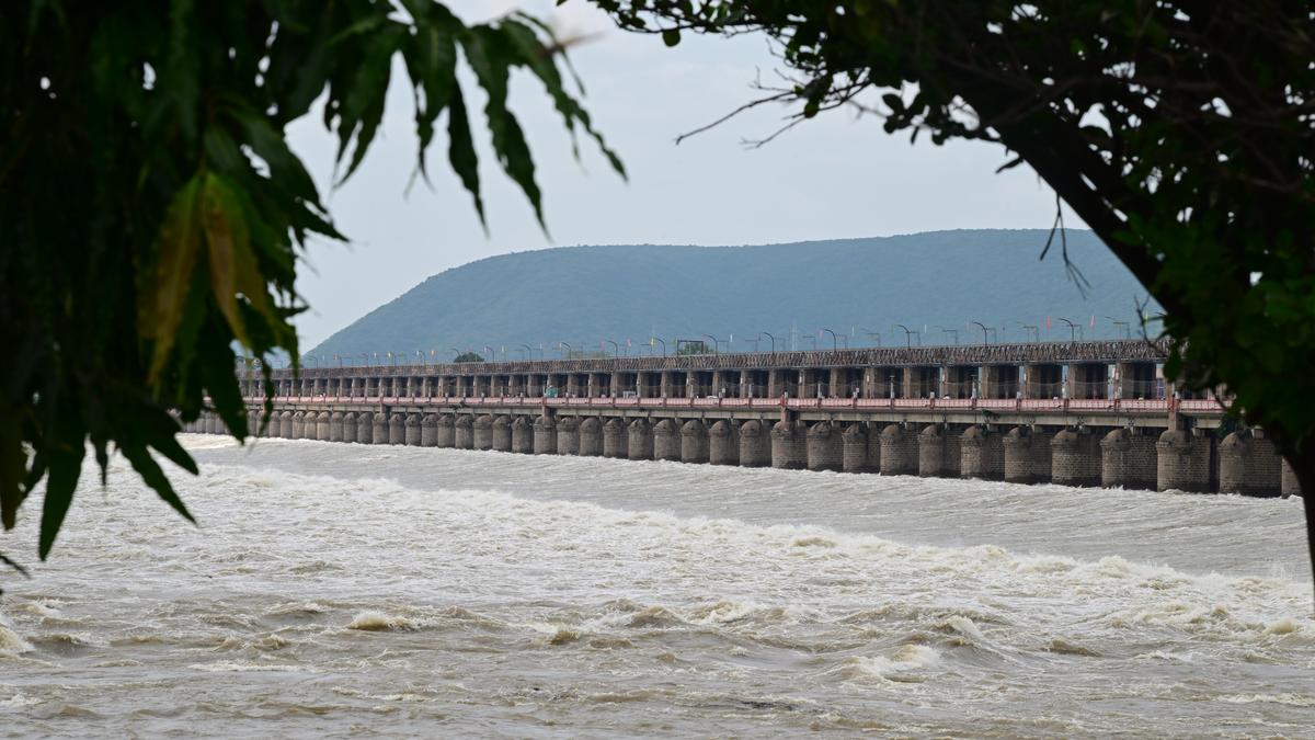 Flood warnings issued as Krishna and Godavari rivers surge in Andhra Pradesh