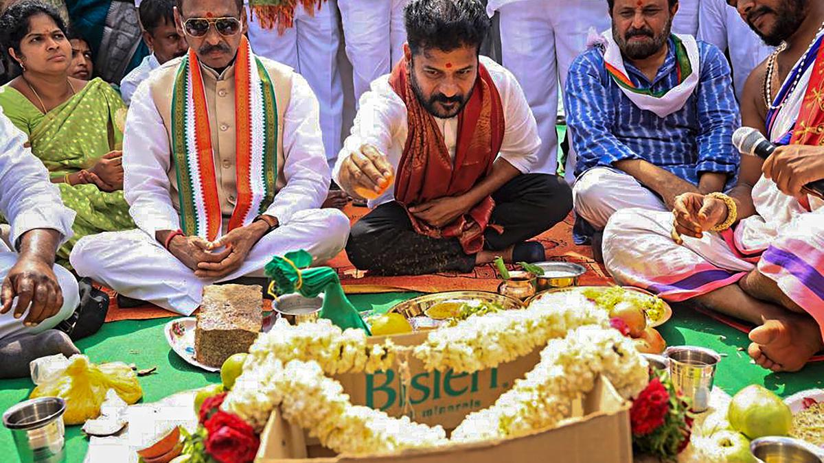 Congress conducts bhoomi puja to clear all hurdles for its Vijaya Bheri meeting