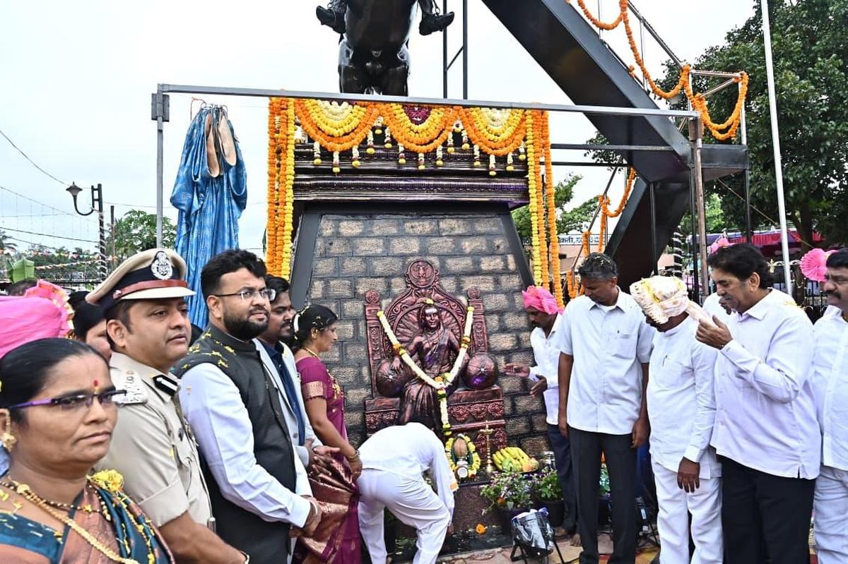 Kittur Utsav inaugurated in Kakati, Kittur - The Hindu