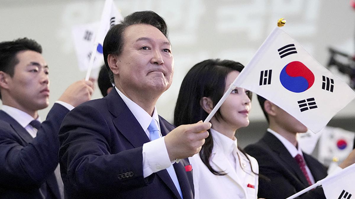 South Korea's Yoon practises golf to prepare for future Trump meets