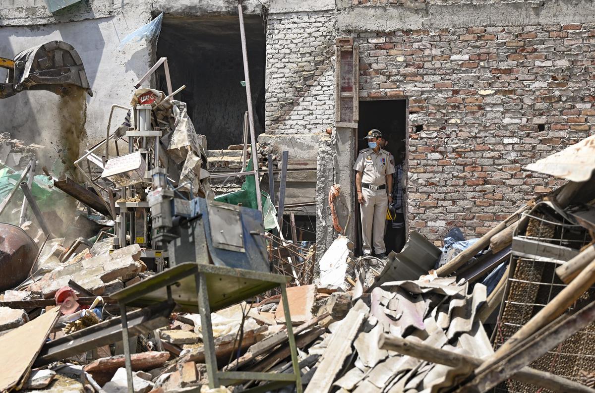 House collapses in LPG blast in Delhi’s Mukundpur, residents feared trapped