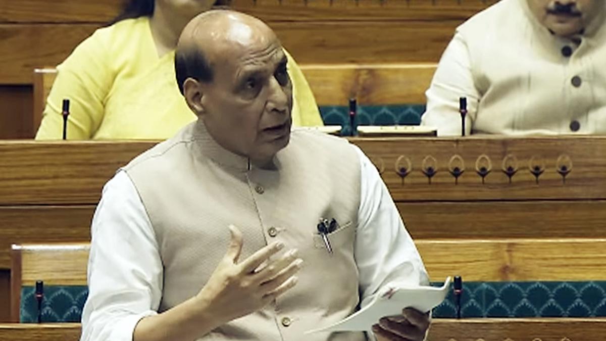 Border standoff with China | Ready to discuss issue with full courage, says Defence Minister Rajnath Singh