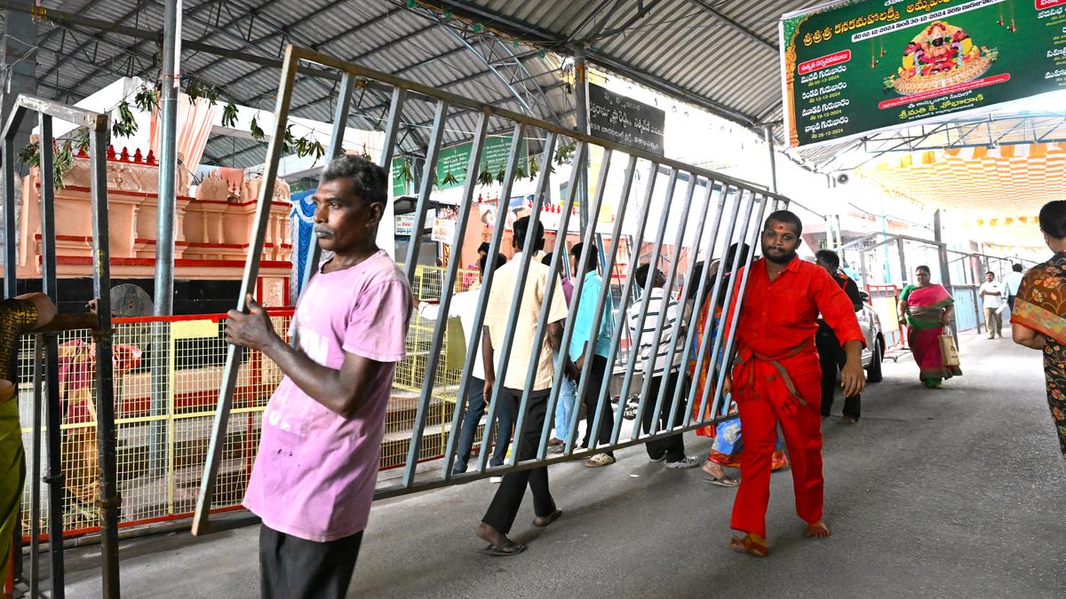 Elaborate arrangements being made for annual ‘Margasira Masotsavam’ from December 2, says Kanaka Mahalakshmi temple EO in Visakhapatnam