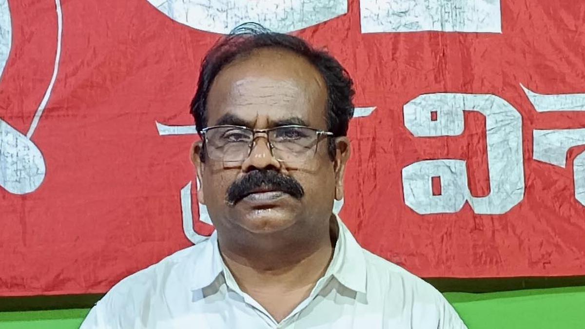 Central, State governments trying to kill VSP, alleges CPI-M leader