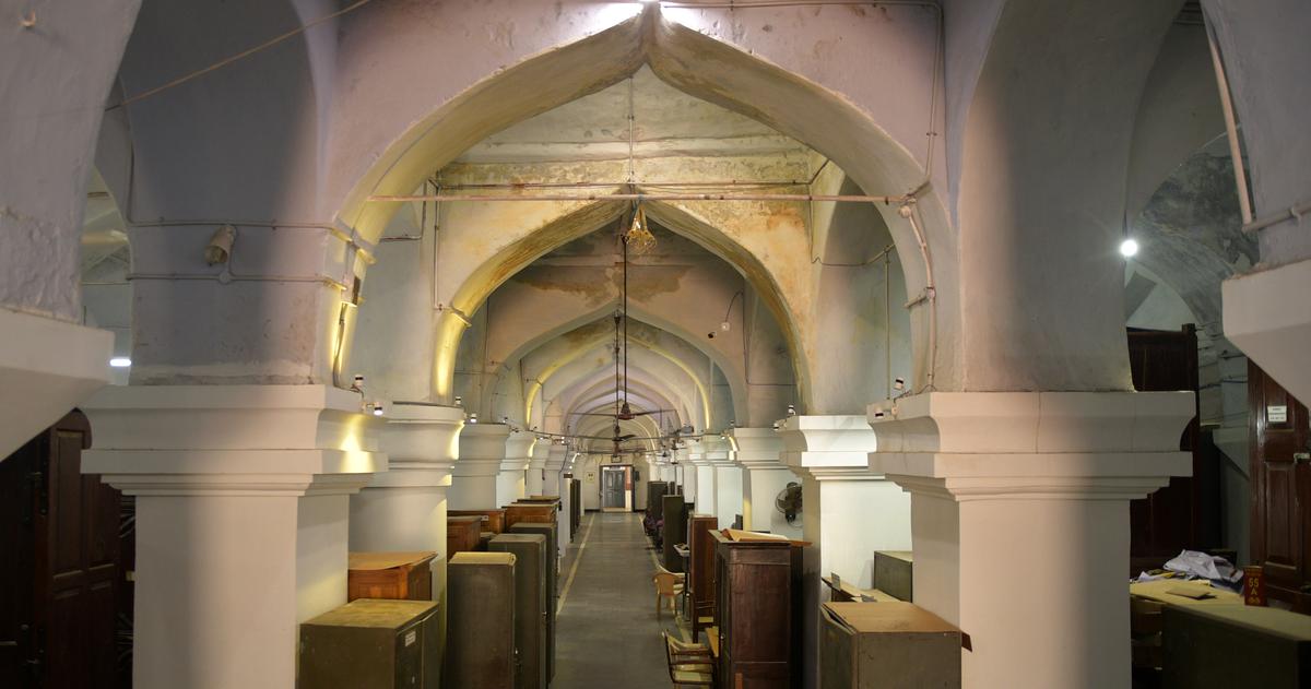 Sarasvati Mahal Library. File Sarasvati Mahal Library. File