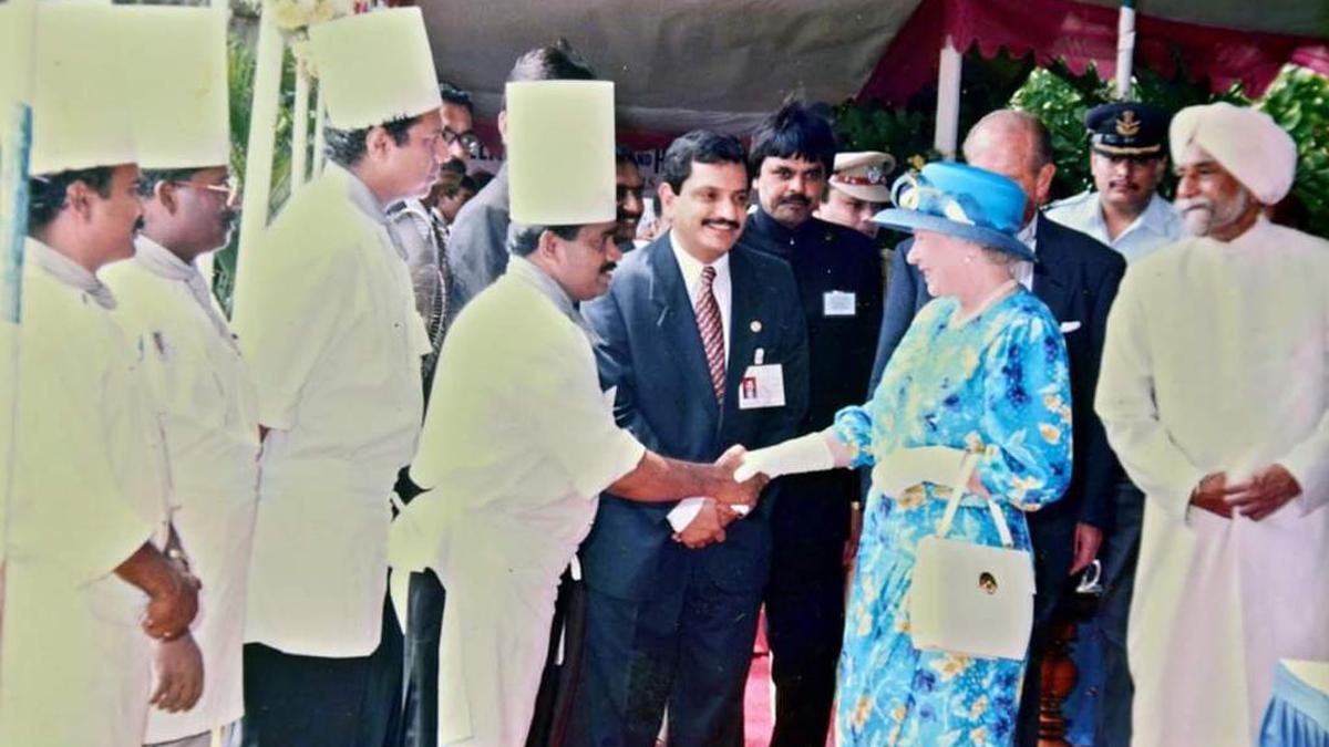 Queen Elizabeth’s short and sweet visit to Kochi in 1997