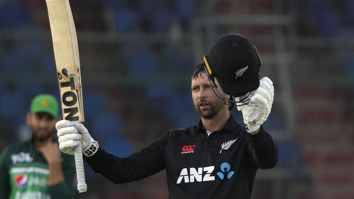 Spinners lift New Zealand to 79-run win over Pakistan in ODI