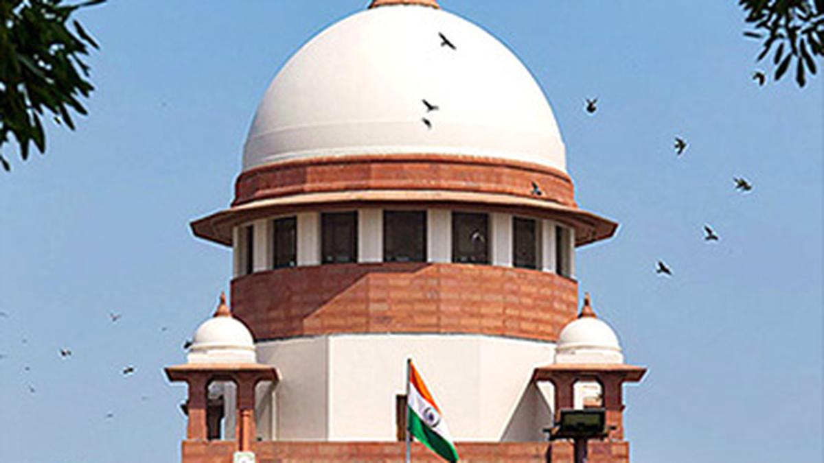 SC seeks report on dispute between Tamil Nadu, Karnataka over sharing of Pennaiyar river water