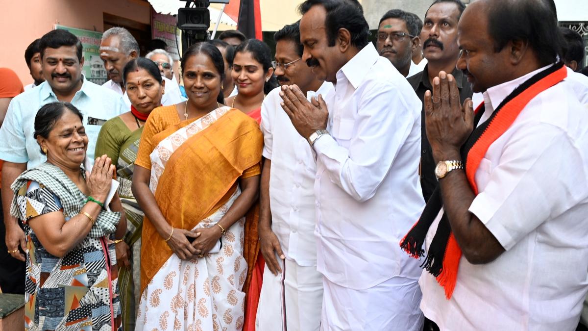 Erode (East) bypoll 2025 | DMK begins election campaign
