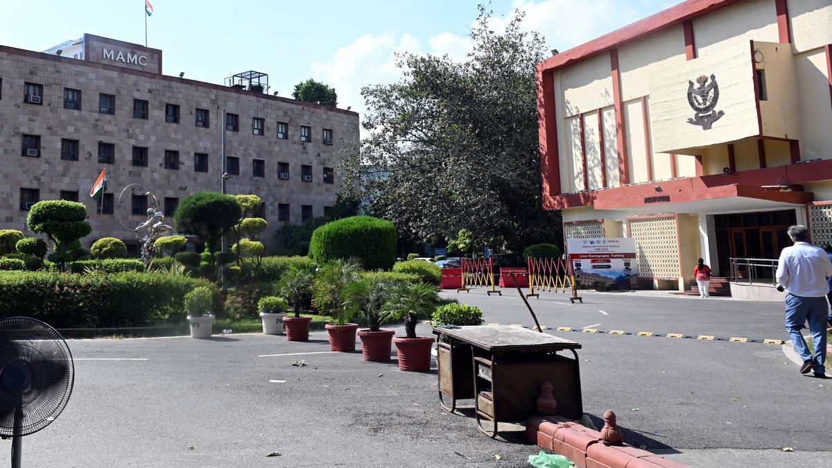 https://th-i.thgim.com/public/incoming/su8ldp/article70106521.ece/alternates/LANDSCAPE_1200/MAMC%20DELHI%202025_28_09_1.jpg