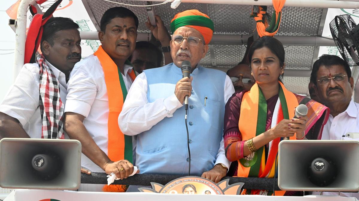 Tamil Nadu elections: Union Minister&nbsp;targets DMK over &lsquo;dynastic politics&rsquo;