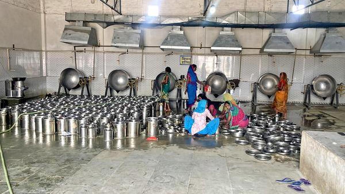 Bihar midday meal incident: HC asks whether NGO can continue providing meals