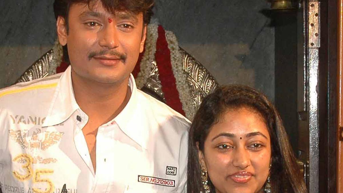 Darshan’s wife Vijayalakshmi records statement, gets injunction order against media