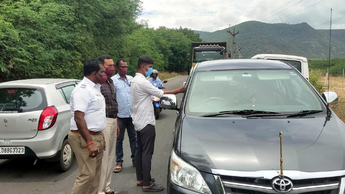Nipah cases in Kerala: Medical teams deployed on Theni border routes