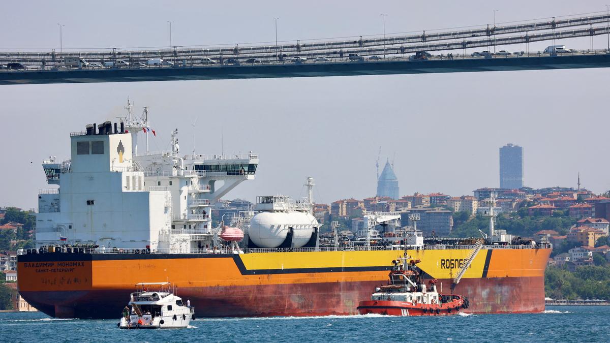 India buys 2 million bpd Russian oil in August