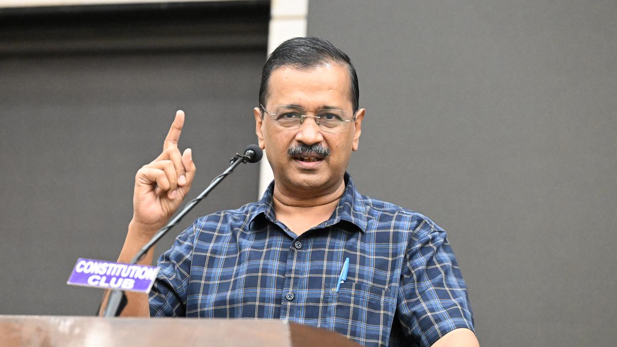 https://th-i.thgim.com/public/incoming/sypluj/article70092390.ece/alternates/LANDSCAPE_1200/VBK-stock-arvind-KEJRIWAL-AAP-MEETING%20DELHI%202025_28_08_15.jpg