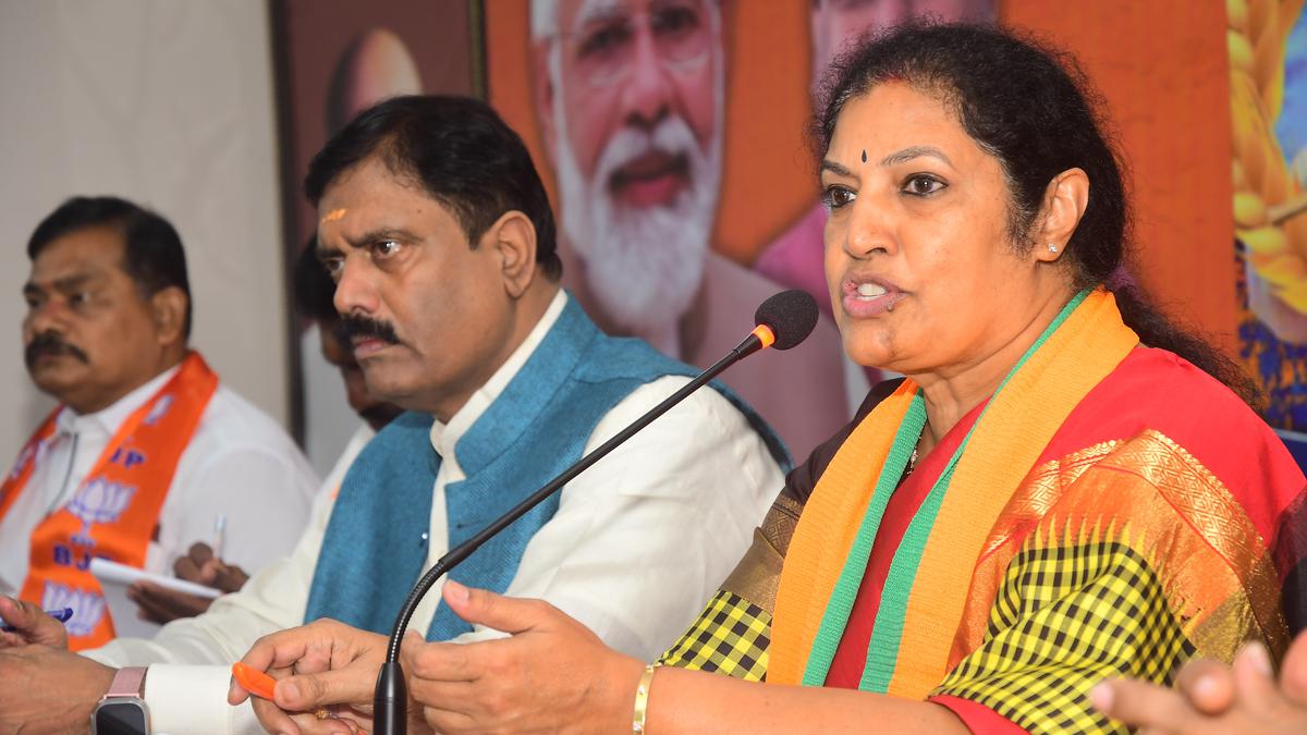 YSRCP conspired to win elections through manipulation of electoral rolls, says Purandeswari 