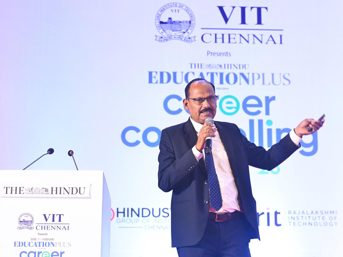 thehindu.com - The Hindu Bureau - Aviation sector will need 35,000 pilots, 34,000 technicians in 10 years, says expert