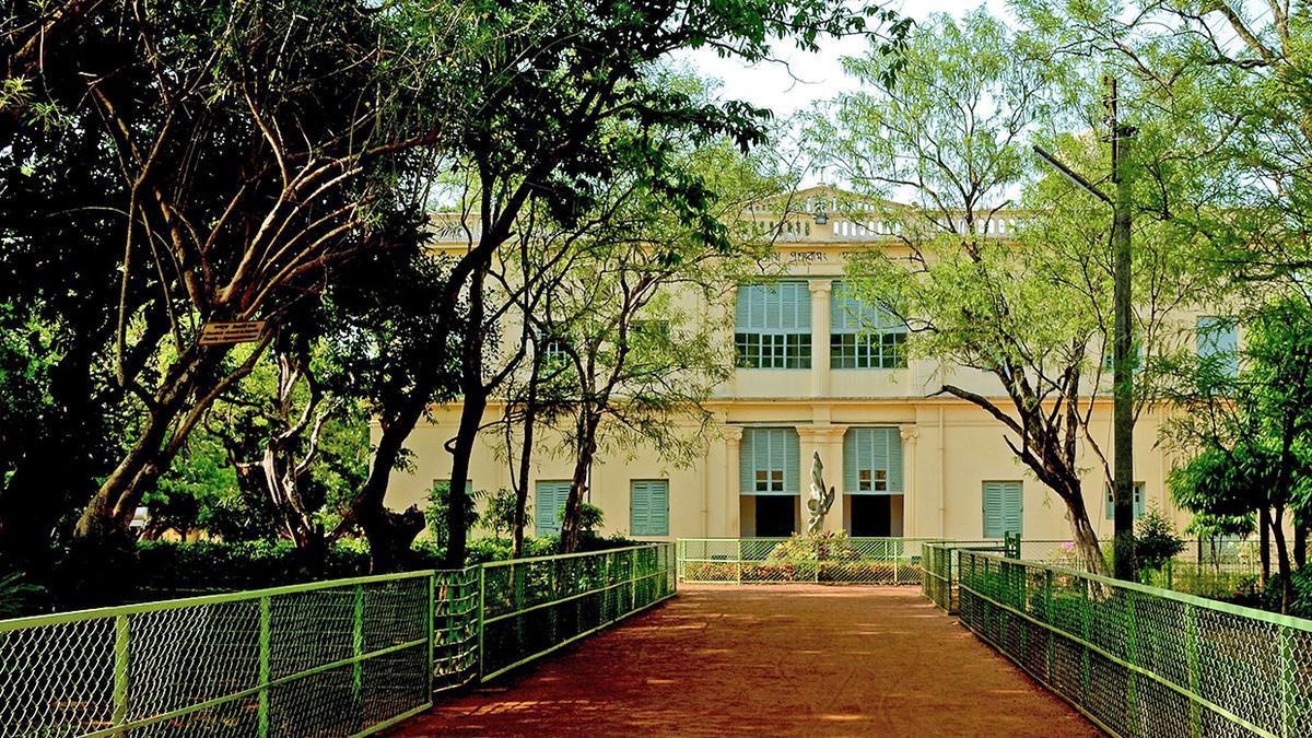 Tagore family raises voice against felling of historic trees in Santiniketan