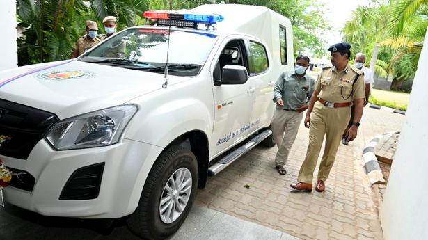 Tiruchi City Police get mobile forensic science laboratory vehicle