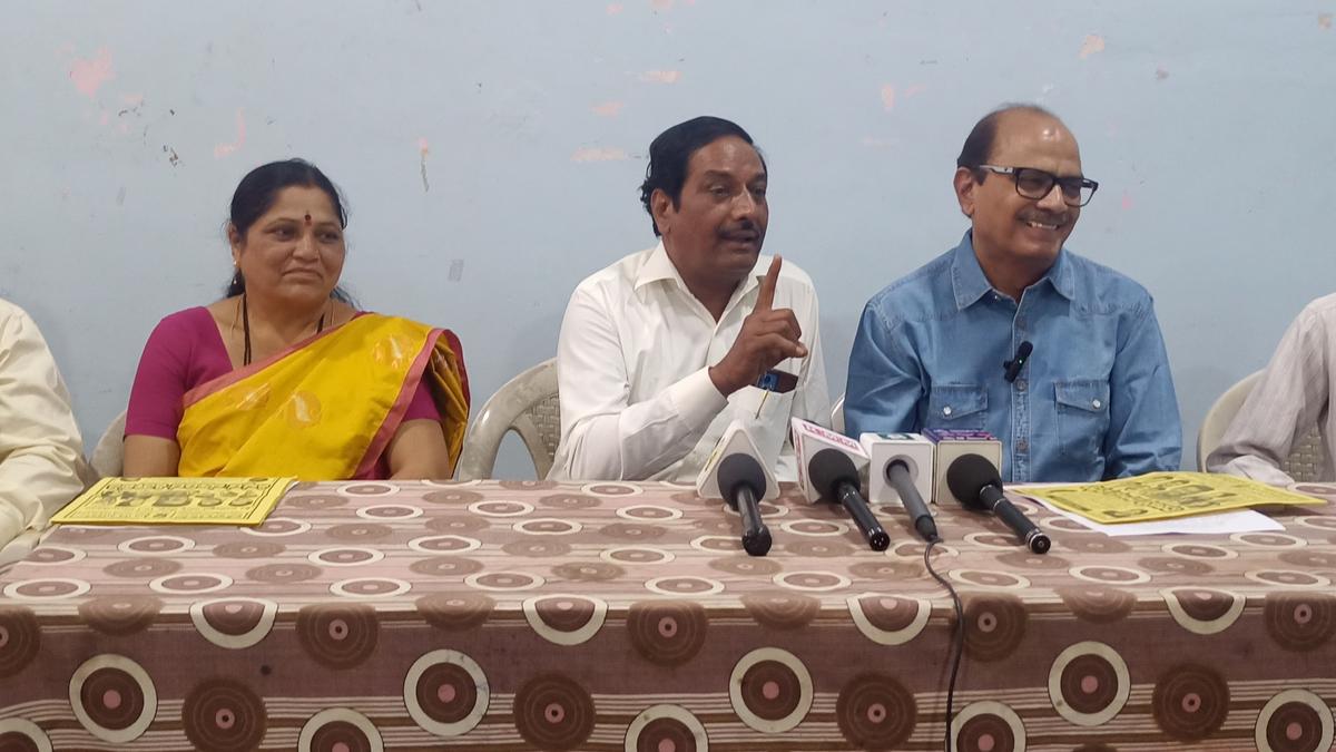 Comedy play in Belagavi on Sunday