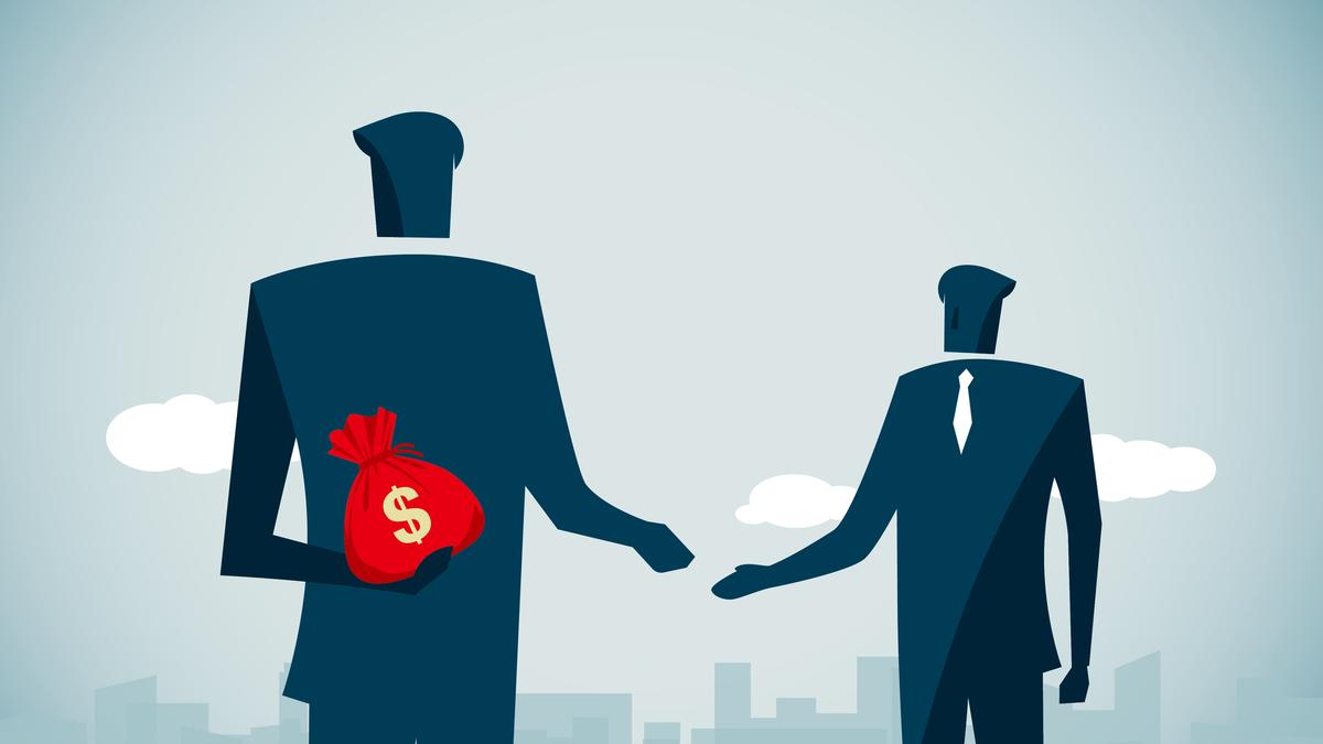 क्या भ्रष्टाचार के आरोपों के लिए पूर्व अनुमति की आवश्यकता होनी चाहिए? | व्याख्या की