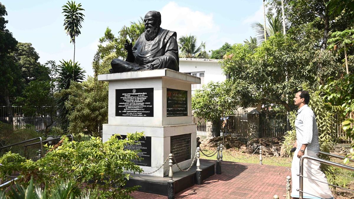 TM Krishna tunes and renders a song written by Perumal Murugan, to commemorate Periyar’s role in the Vaikom Satyagraha