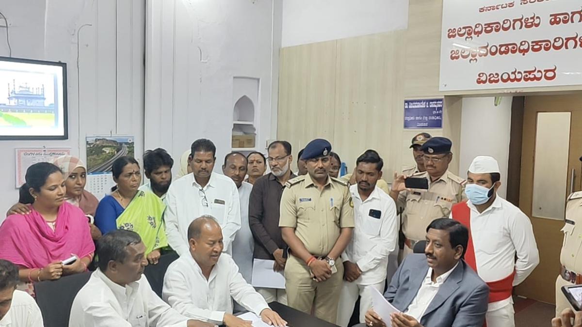 BJP got included names of fake voters in Bijapur City Assembly Constituency, complains Congress