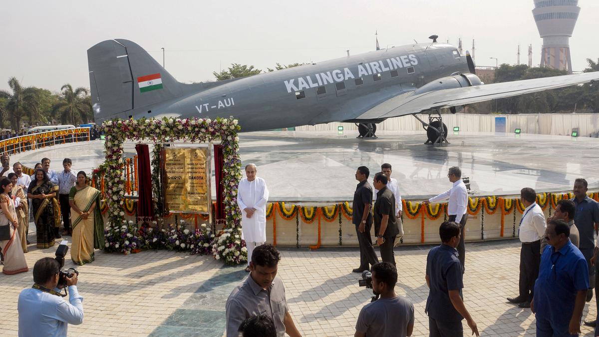 Dakota Aircraft used by legendary Biju Patnaik installed as memorabilia 