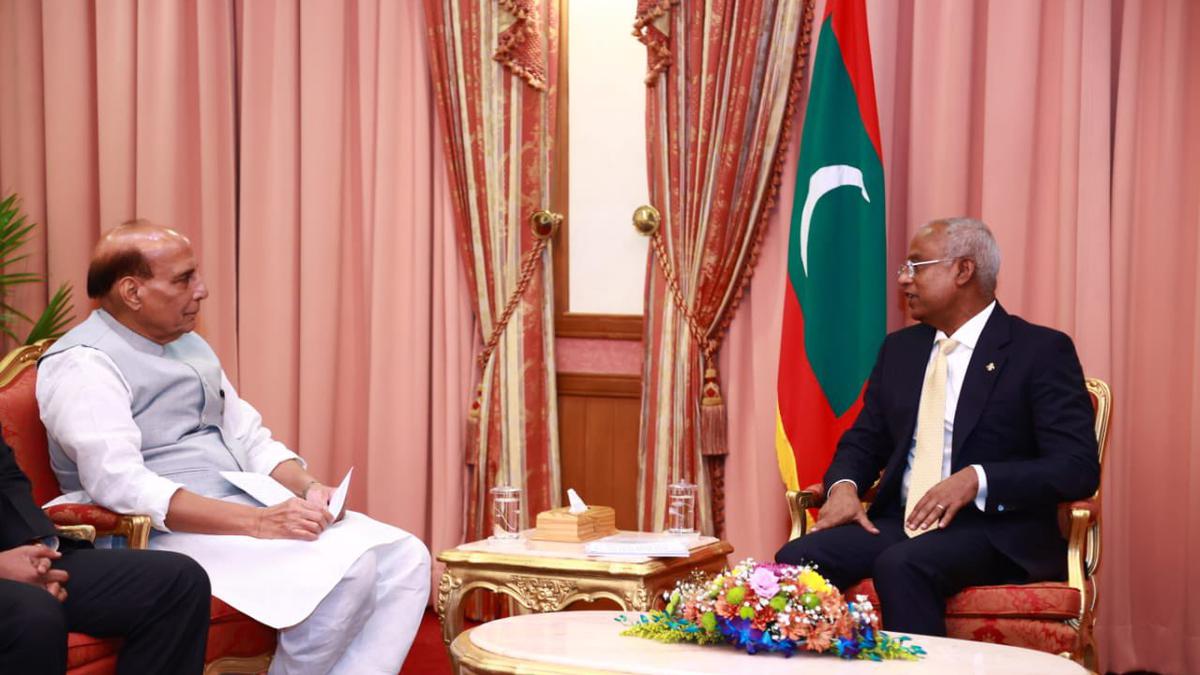 Rajnath Singh meets Maldivian President Solih in Male