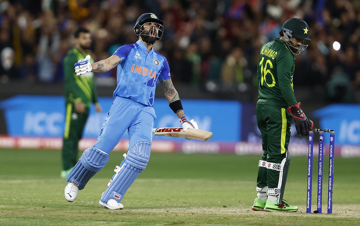 Virat Kohlicelebrates after the final run is scored during the ICC Men’s T20 World Cup match between India and Pakistan at Melbourne Cricket Ground on October 23, 2022