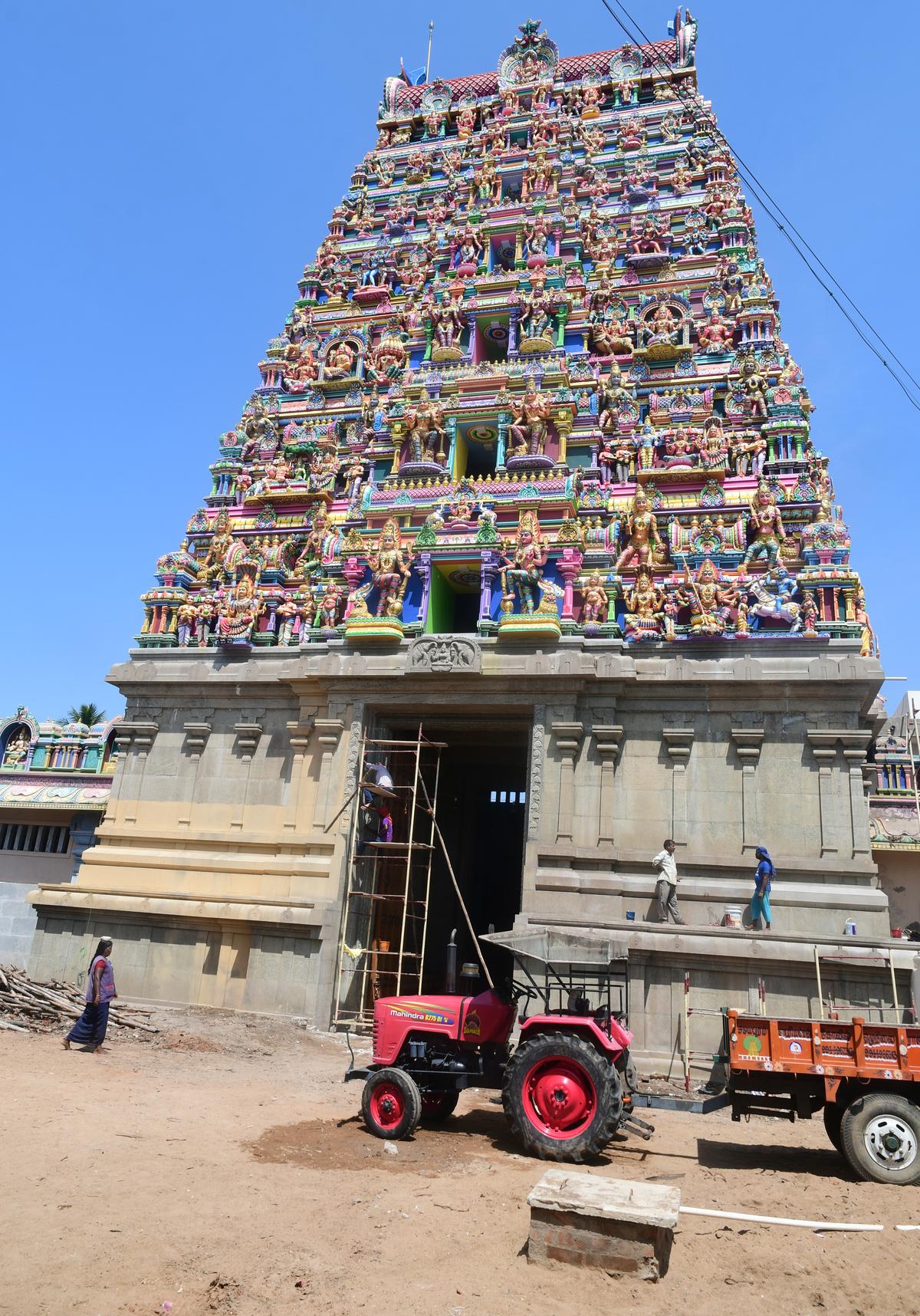  Over-500-kg-of-gold-donated-by-devotees-to-Samayapuram-temple-to-be-converted-into-bars