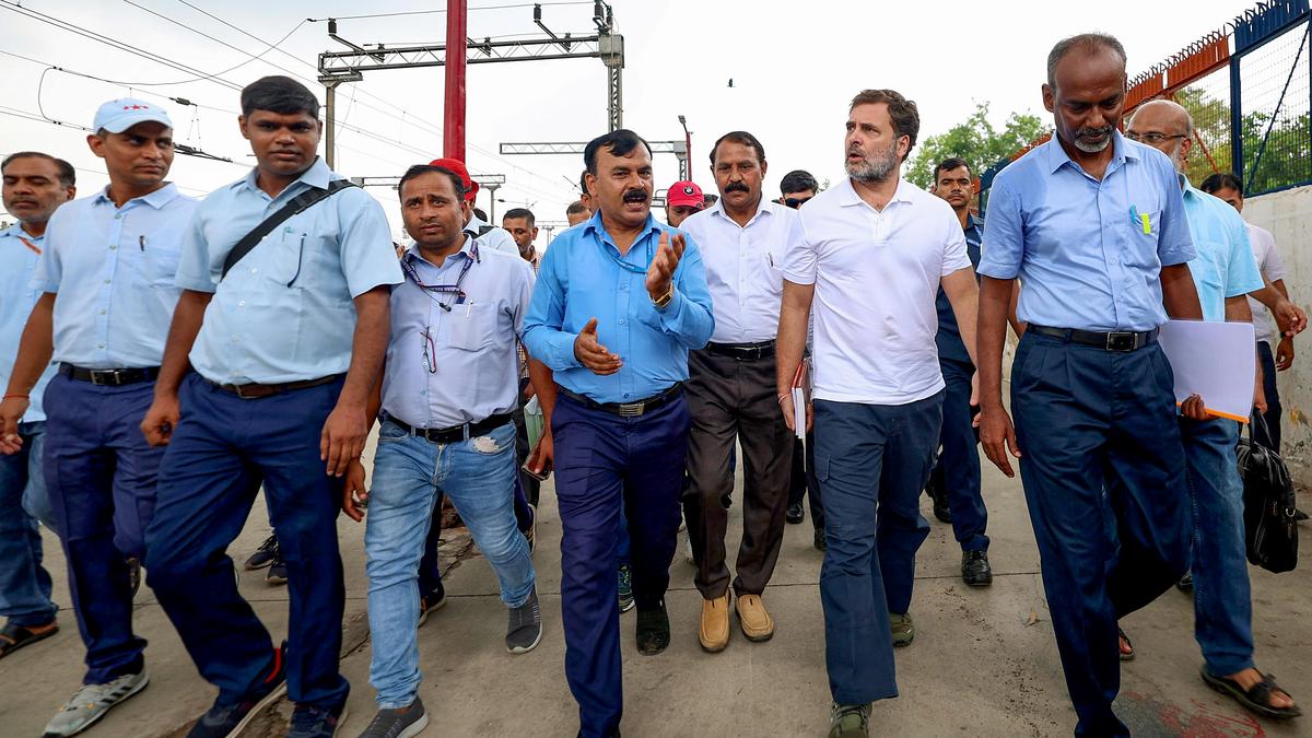 Railways says Rahul Gandhi met drivers from outside, 'we have similar issues,' counter Unions