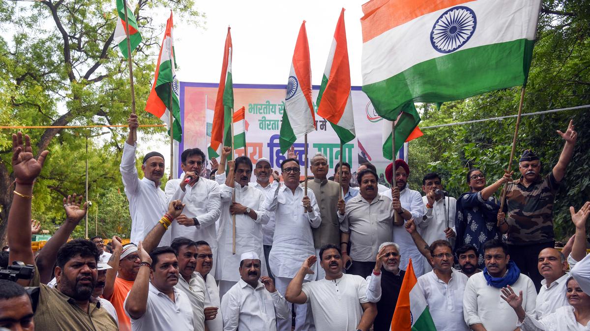 Congress holds ‘Jai Hind Yatra’ to express solidarity with armed forces