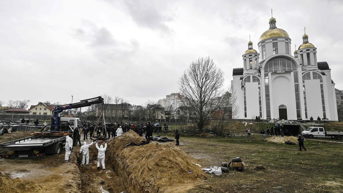 More than 900 civilian bodies found in Kyiv region, says Ukraine police