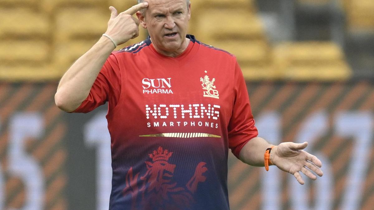 RCB has an all-weather attack, says head coach Flower