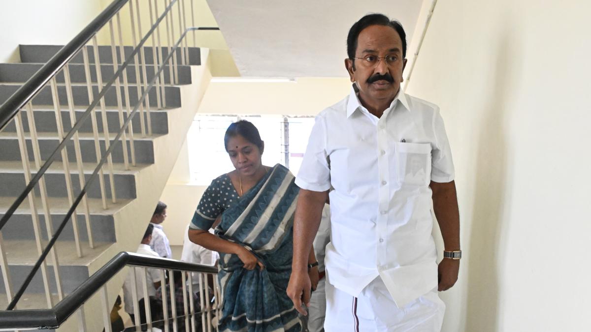 Spaces at Silver Anklet Flatted Factory Complex will be allocated as per guidelines, says Minister R. Rajendran in Salem